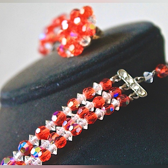 LAGUNA NECKLACE BRACELET EARRING VINTAGE 3PC SET ORANGE & CLEAR AURORA BOREALIS - Picture 8 of 11